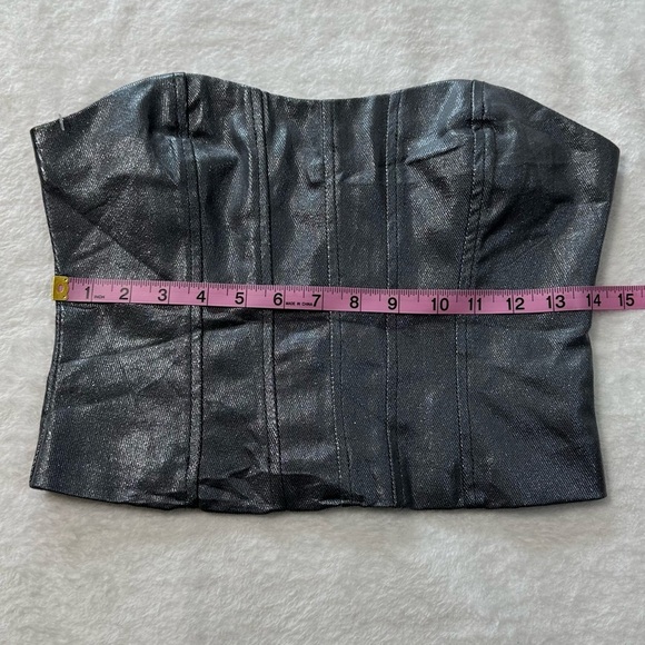 PrettyLittleThing Gray Corset  Bustier Sleeveless Simmering Crop Top - Picture 5 of 12